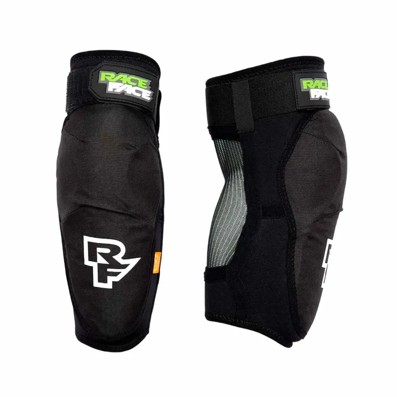 Race Face Ambush D30 Elbow Guards in Black 