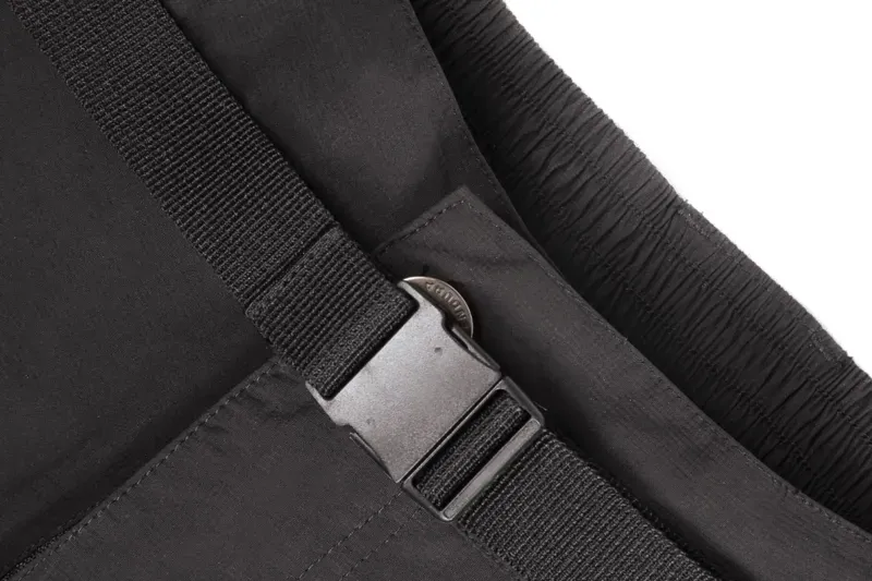 Endura Hummvee Shorts II with Liner in Black-2