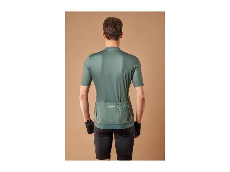 Giant Gabbro Short Sleeve Zipper Jersey in Misty-3