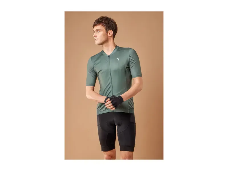 Giant Gabbro Short Sleeve Zipper Jersey in Misty-2