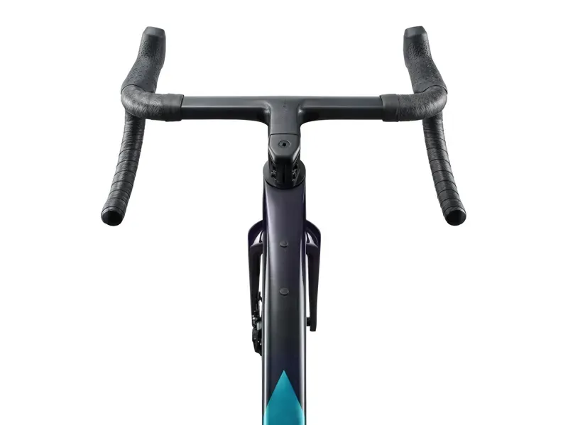 Giant Revolt Advanced SL 2 Gravel Bike in Deep Lagoon-7